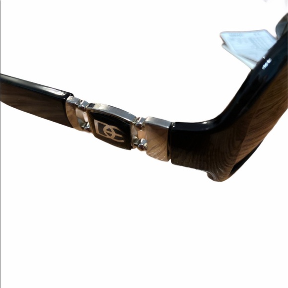 2 for $30 or 1 for $20 Sunglasses 100% UV protect - Picture 2 of 6